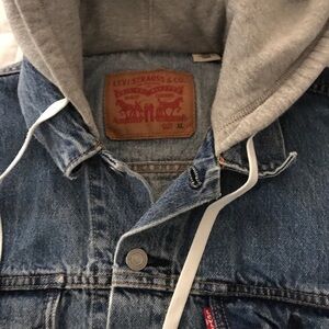 Levi's Hybrid Hoodie Trucker Jacket Womens XL Denim Button Front Red Tag Pockets